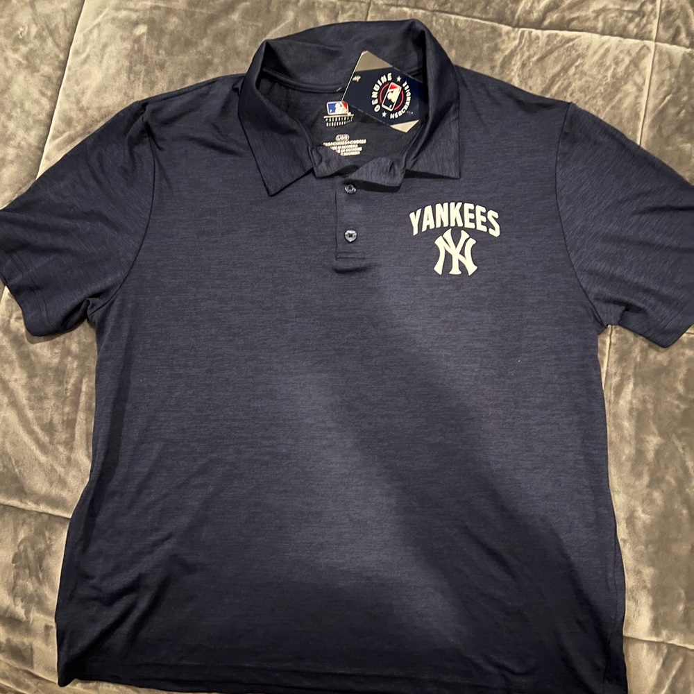 NY Yankees polo shirt size large men’s